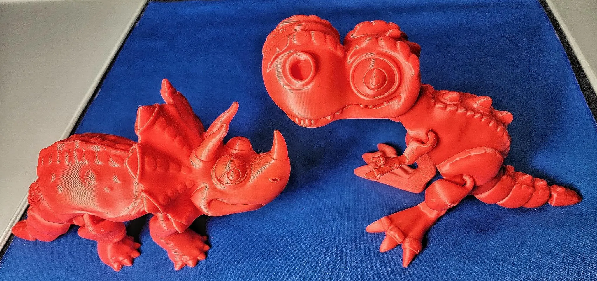2 Articulated Dinosaurs| Flexible Dinosaur Toys | T-Rex & Triceratops | Flexi Factory Authorized Reseller | Fun Toy