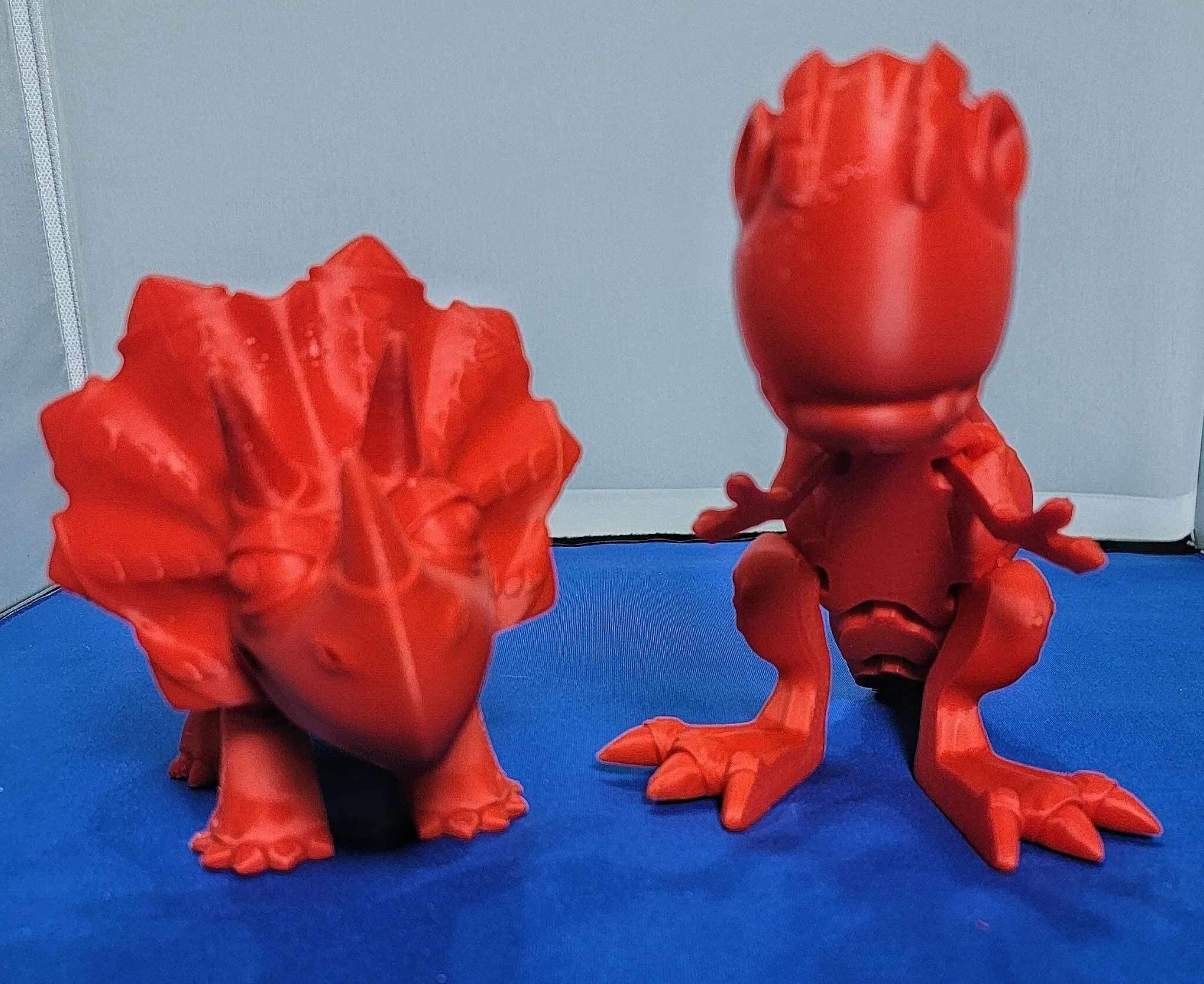 2 Articulated Dinosaurs| Flexible Dinosaur Toys | T-Rex & Triceratops | Flexi Factory Authorized Reseller | Fun Toy